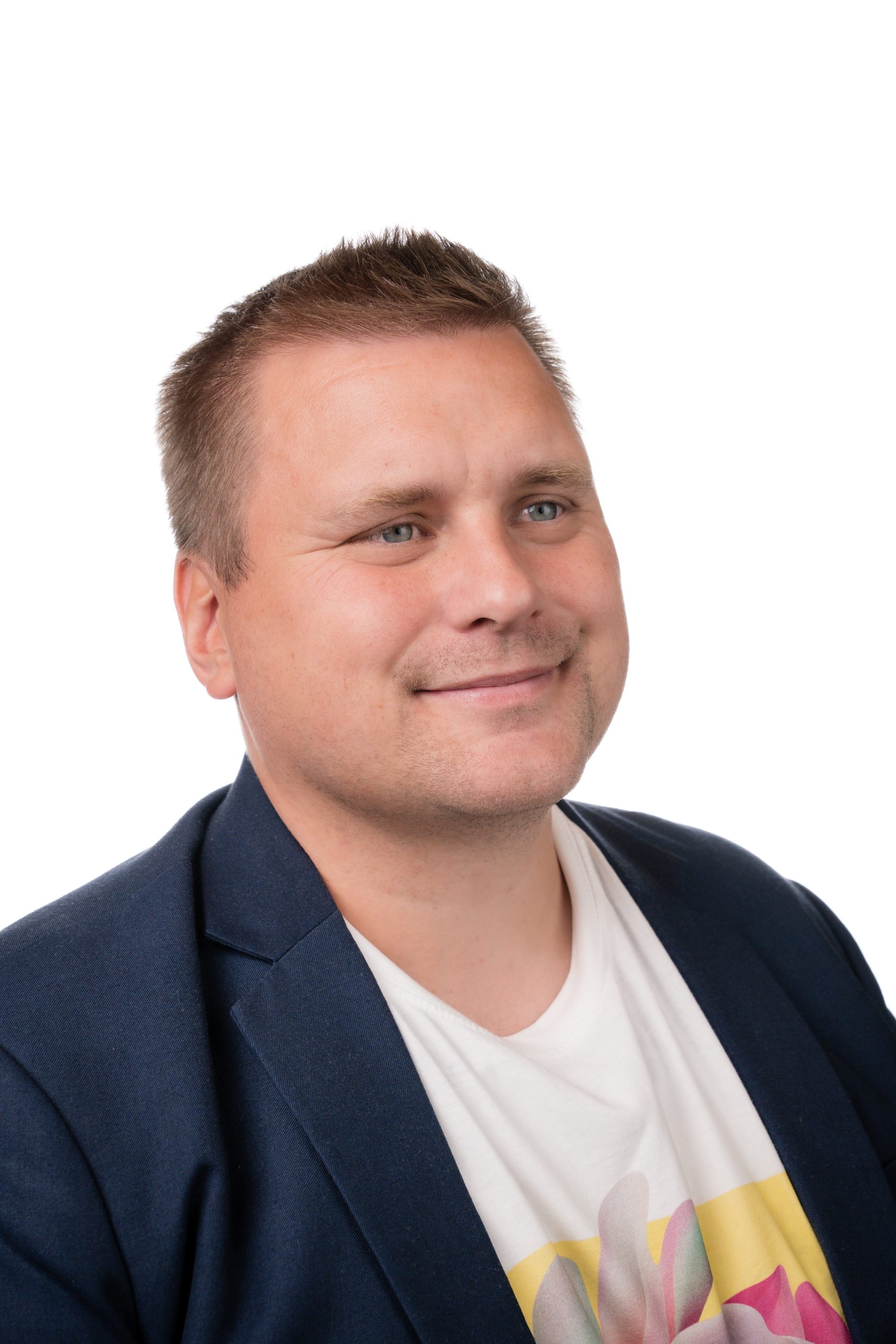 Ari Mäenpää